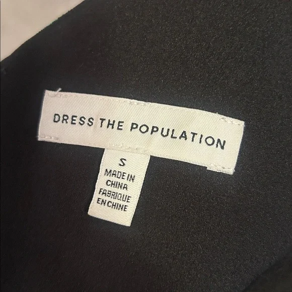 Elegant Green and Blue Chevron Dress - Picture 7 of 8